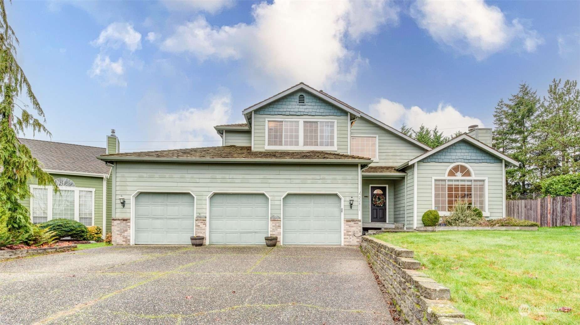 Bothell, WA 98021,22811 14th Place W