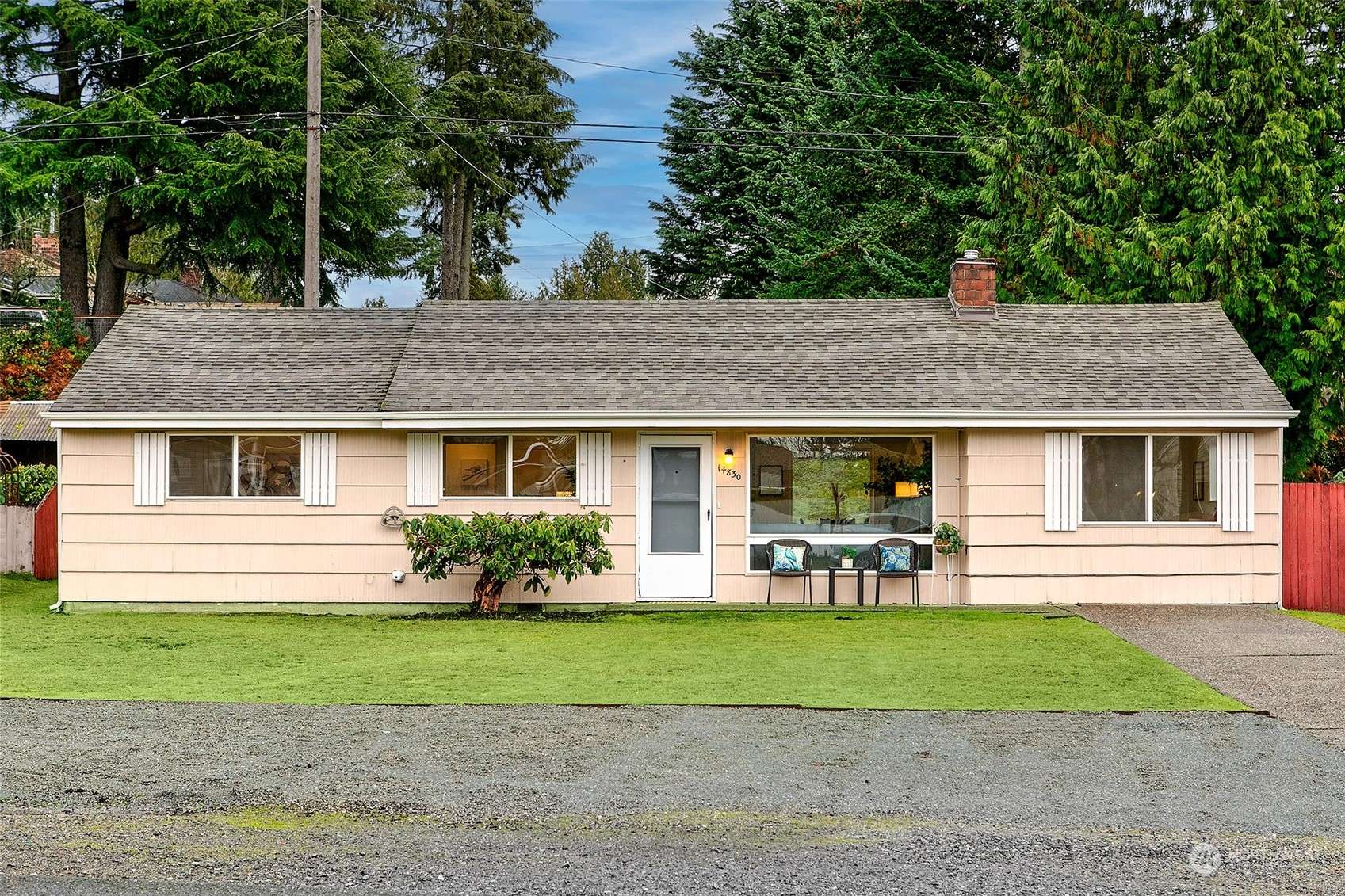 Shoreline, WA 98155,14830 8th AVE NE