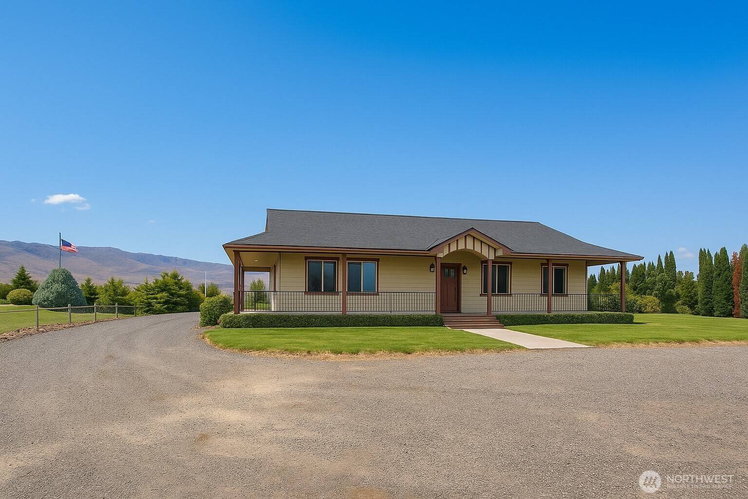 East Wenatchee, WA 98802,650 S Van Well AVE