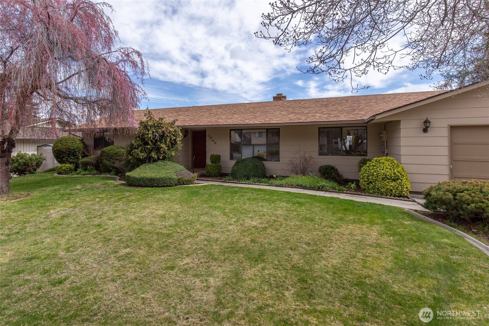 Wenatchee, WA 98801,1205 Poe ST