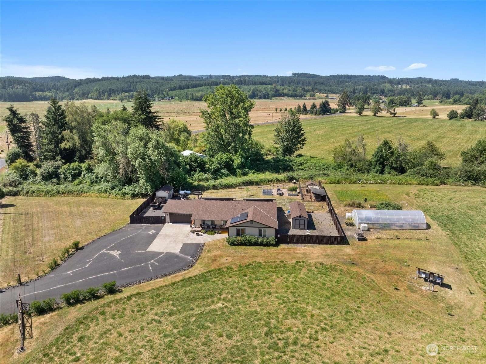 Chehalis, WA 98532,366 Twin Oaks RD