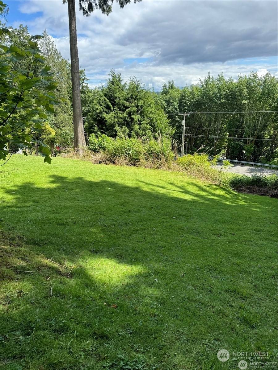 Bremerton, WA 98310,123 illahee RD NE