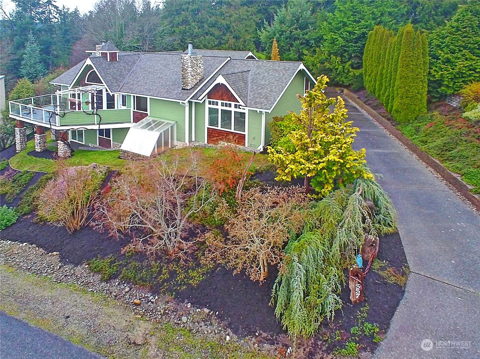 Camano Island, WA 98282,337 Moana DR