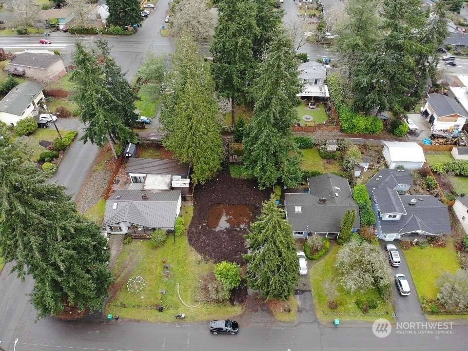 Shoreline, WA 98133,15748 Burke AVE N