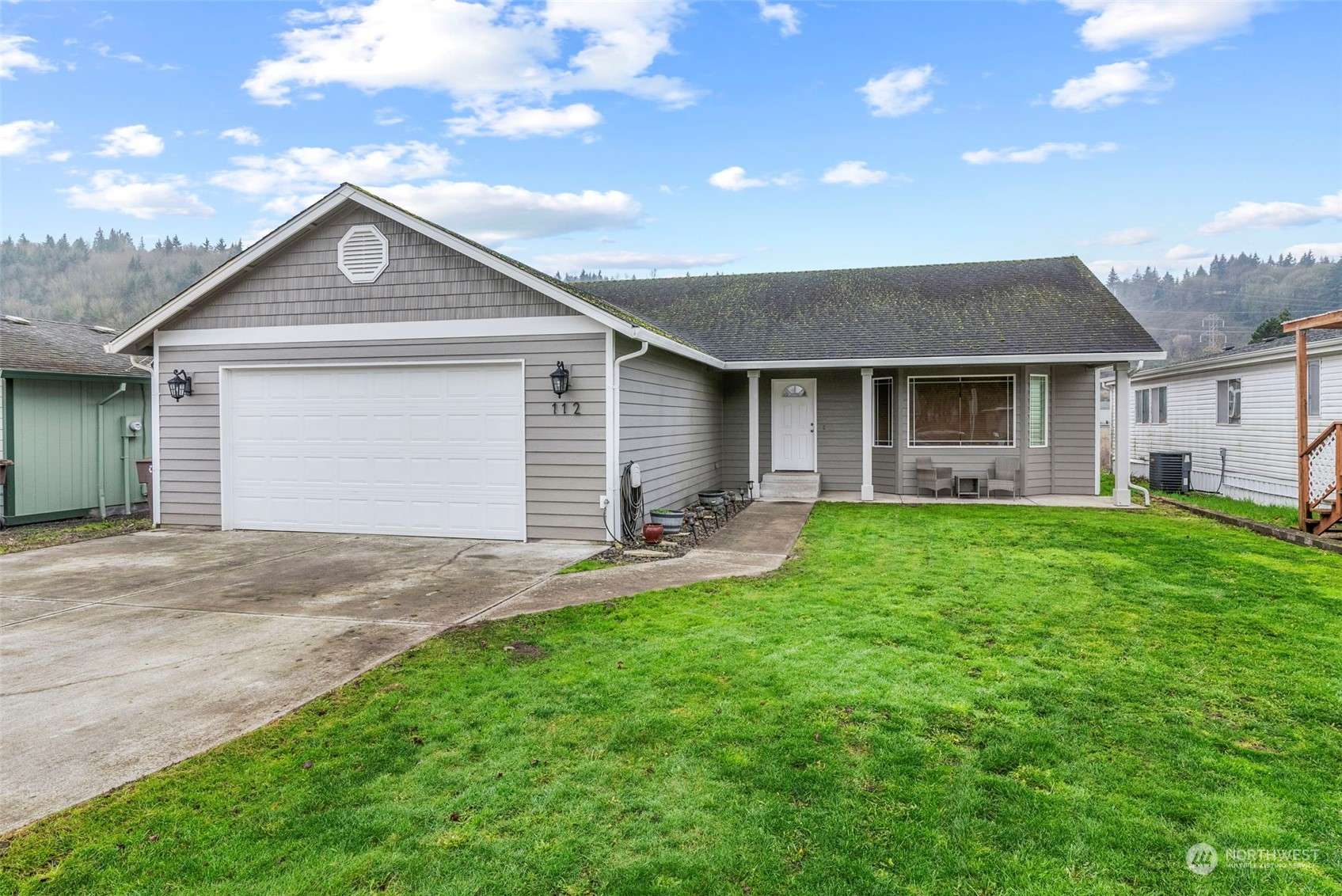 Longview, WA 98632,112 Charles ST