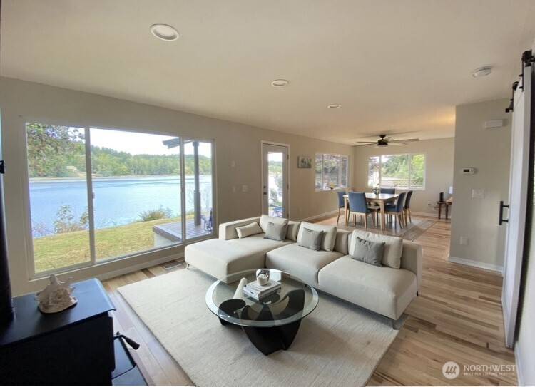 Olympia, WA 98502,1304 Madrona Beach RD NW