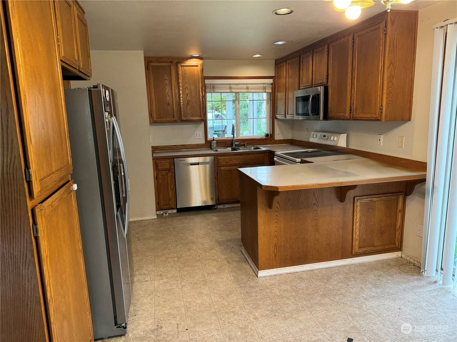 Lynnwood, WA 98087,14720 40th AVE W