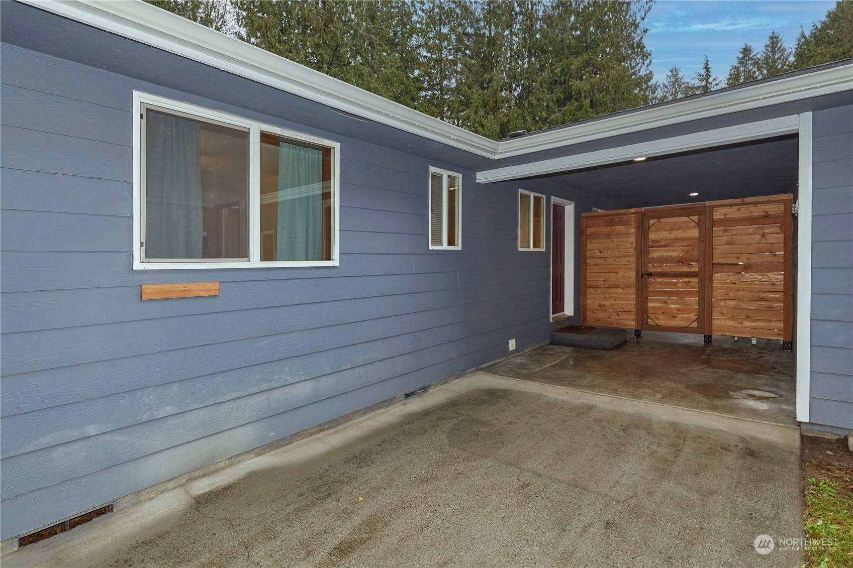 Sequim, WA 98382,493 Chicken Coop RD