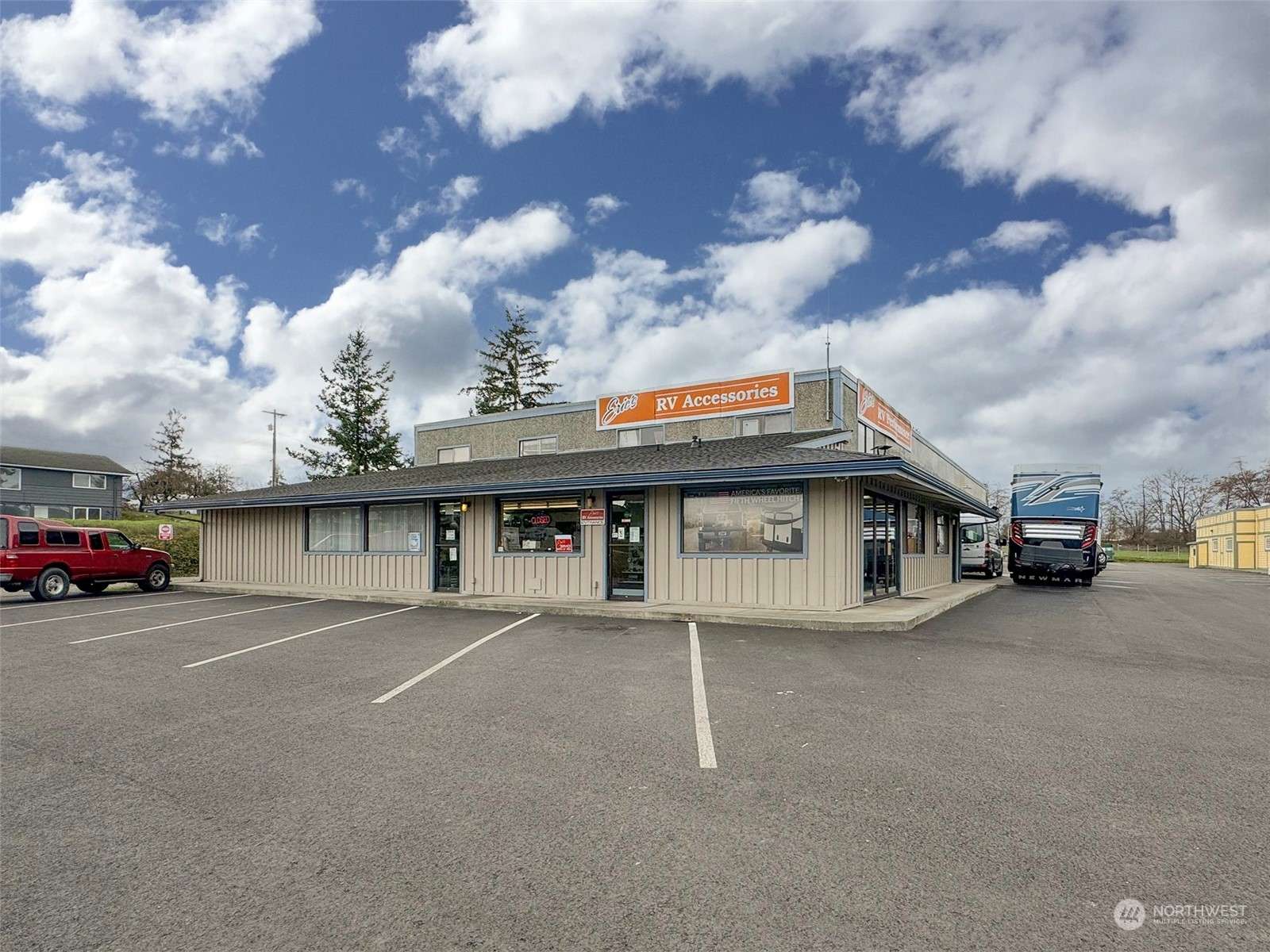 Sequim, WA 98382,275 S Seventh AVE