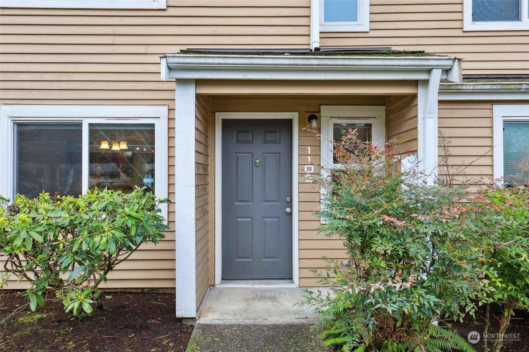 Des Moines, WA 98198,23715 13th PL S #1102