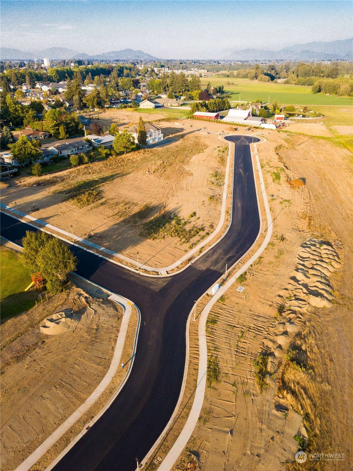 Lynden, WA 98264,1701 Farmview TER