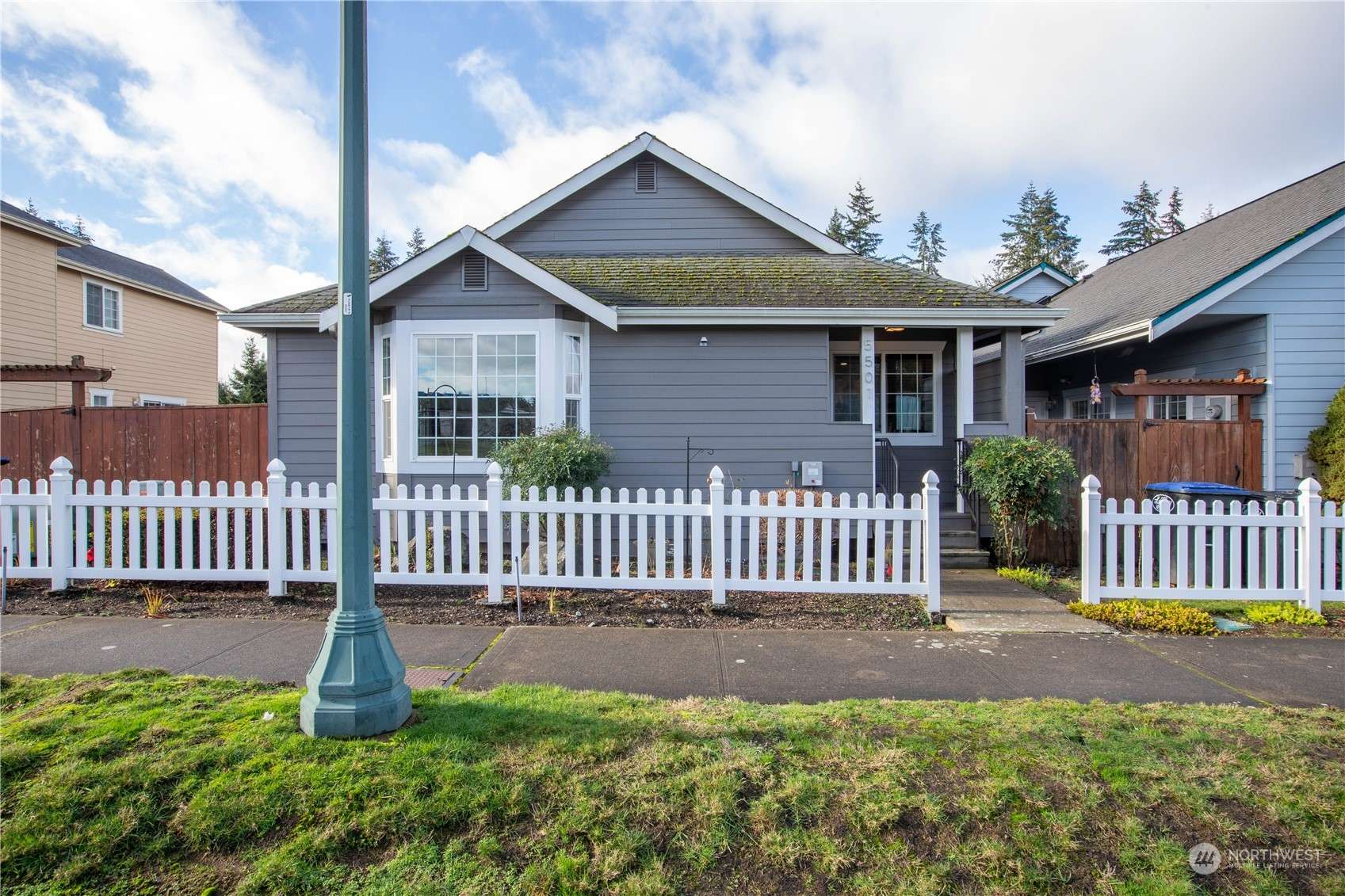 Olympia, WA 98501,5501 SE Hamptons ST