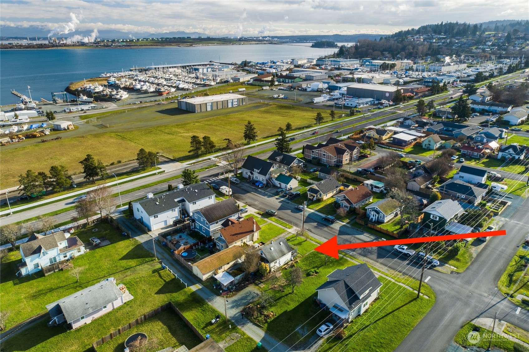 Anacortes, WA 98221,814 26th ST