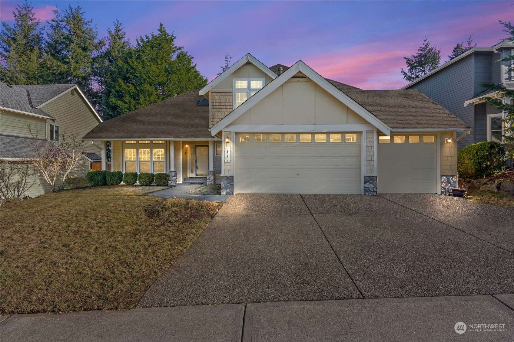 Auburn, WA 98092,5532 Elizabeth LOOP SE