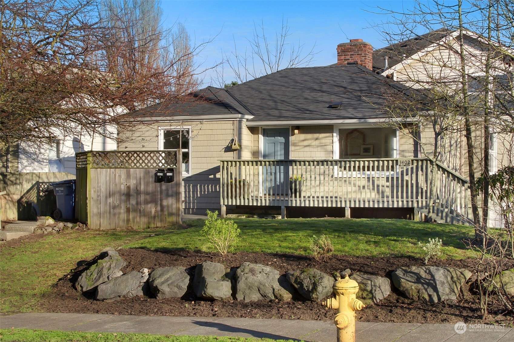 Seattle, WA 98199,3402 22nd AVE W