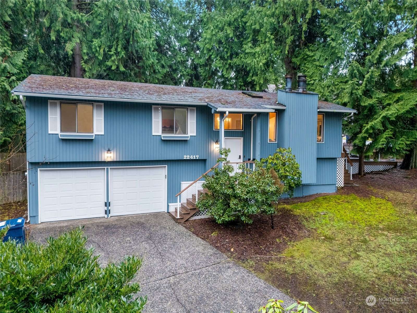 Sammamish, WA 98074,22417 NE 13th CT