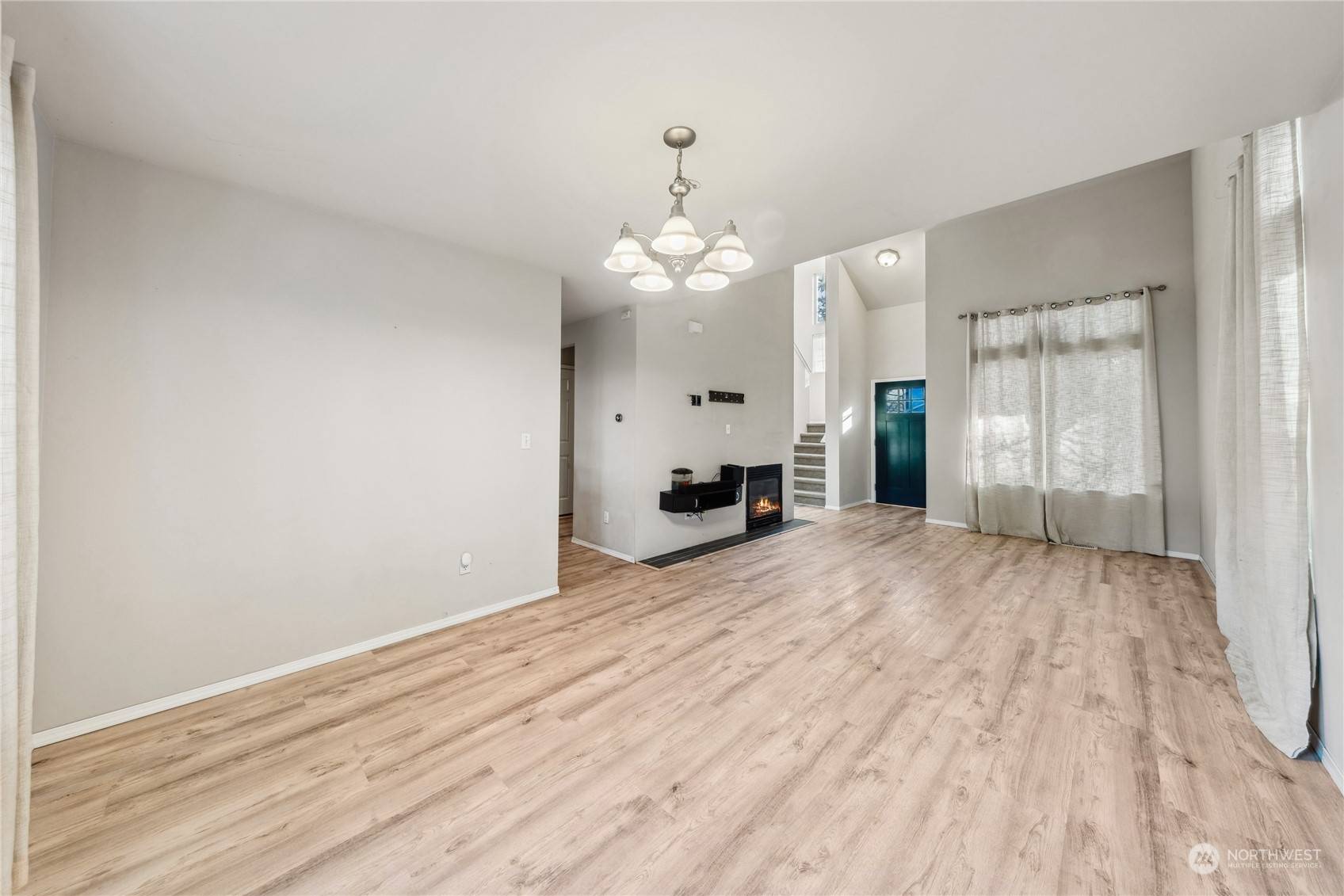 Oak Harbor, WA 98277,1340 NW Redwing DR