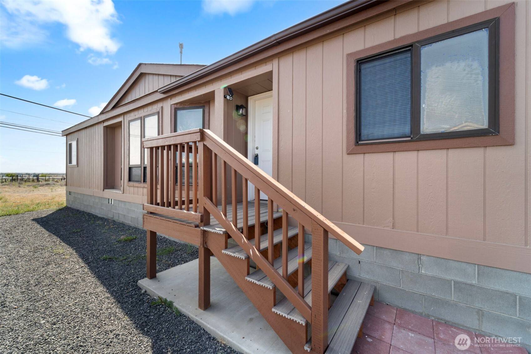 Moses Lake, WA 98837,1303 Craig ST W