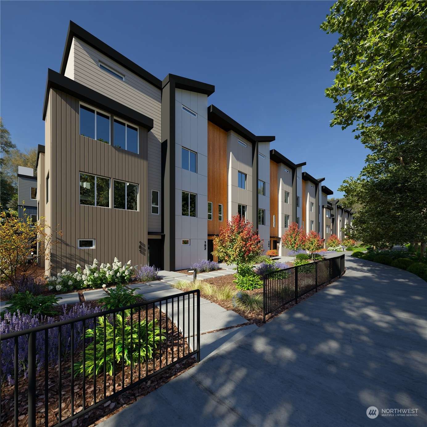 Bellevue, WA 98005,1195 129th CT NE #202