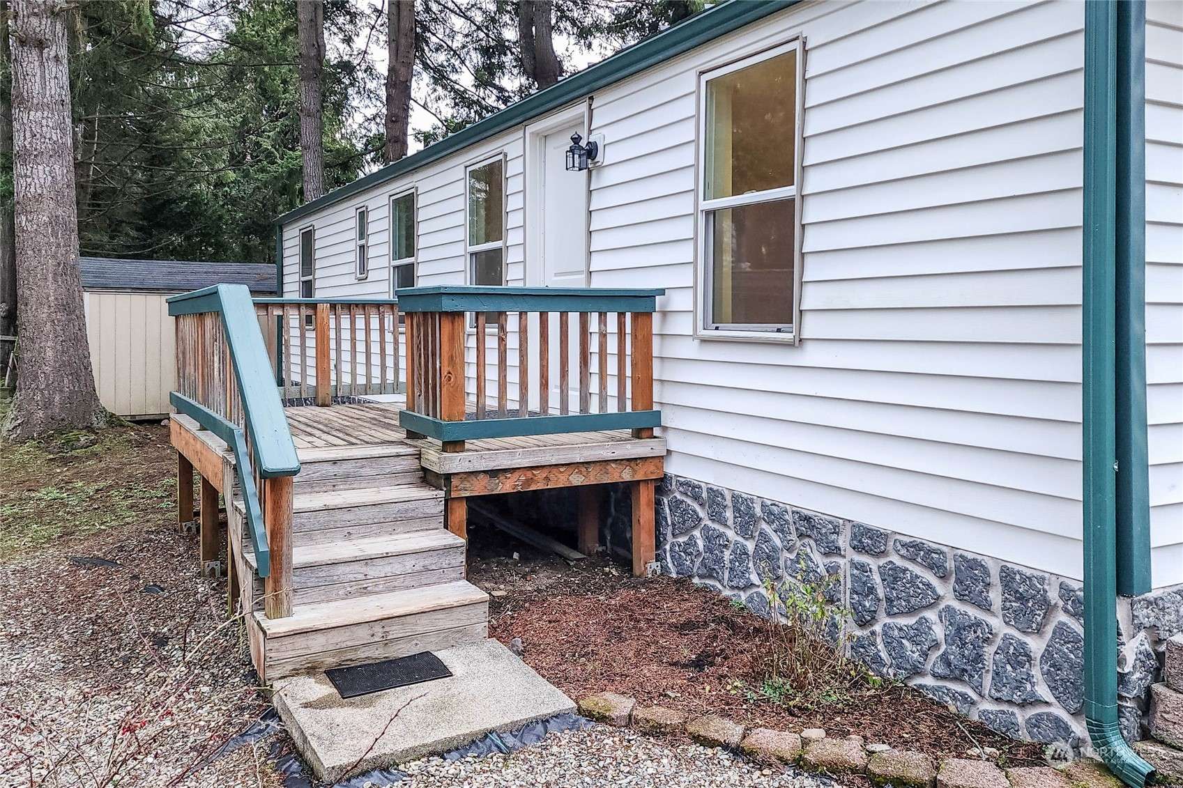 Port Angeles, WA 98362,472 Leighland AVE #4