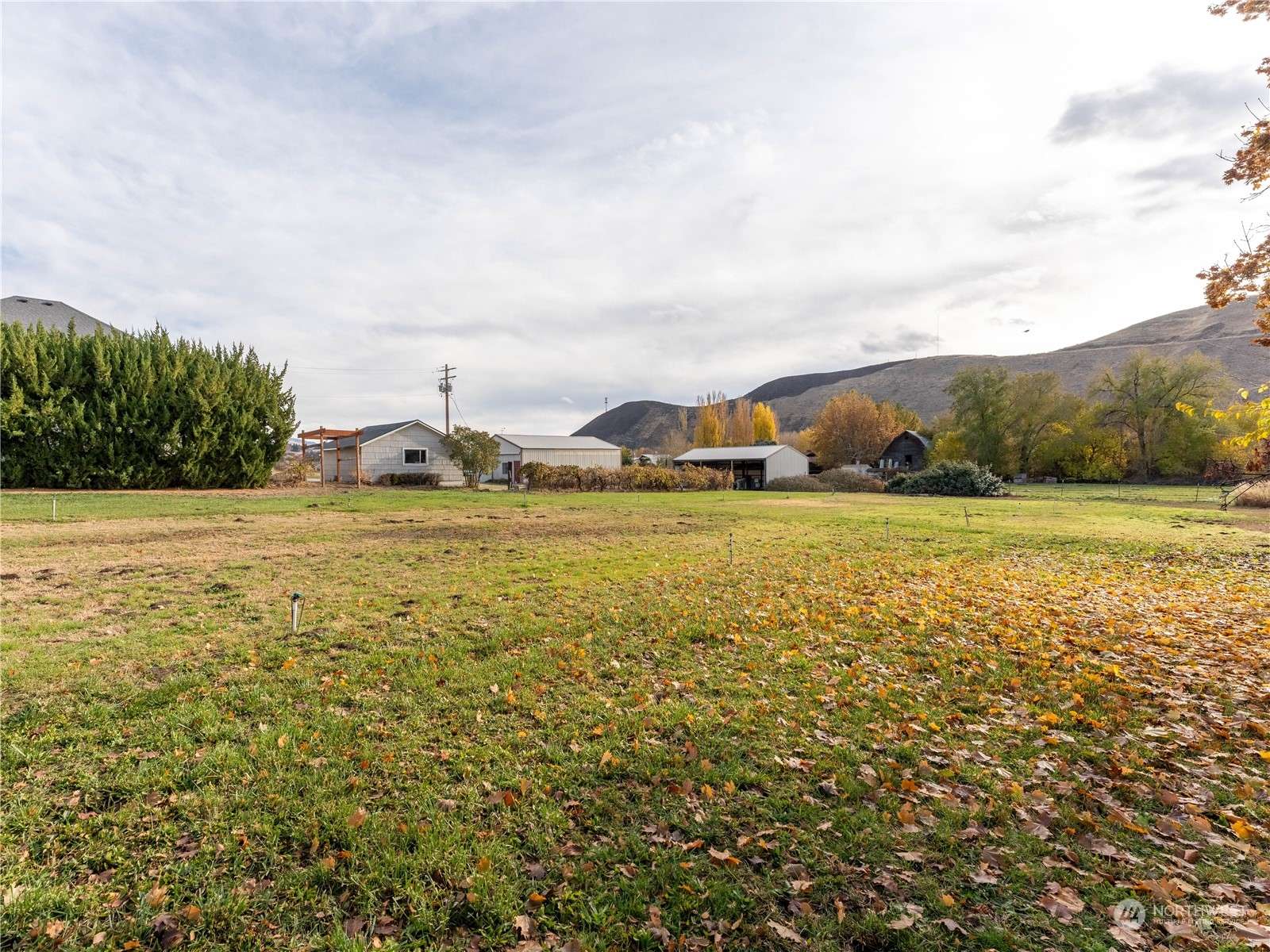 Wenatchee, WA 98801,1101 Lower Sunnyslope RD