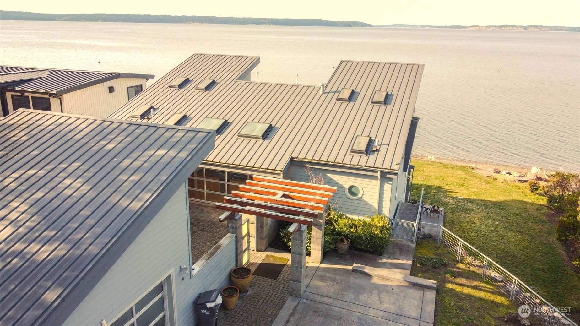 Camano Island, WA 98282,937 5th ST