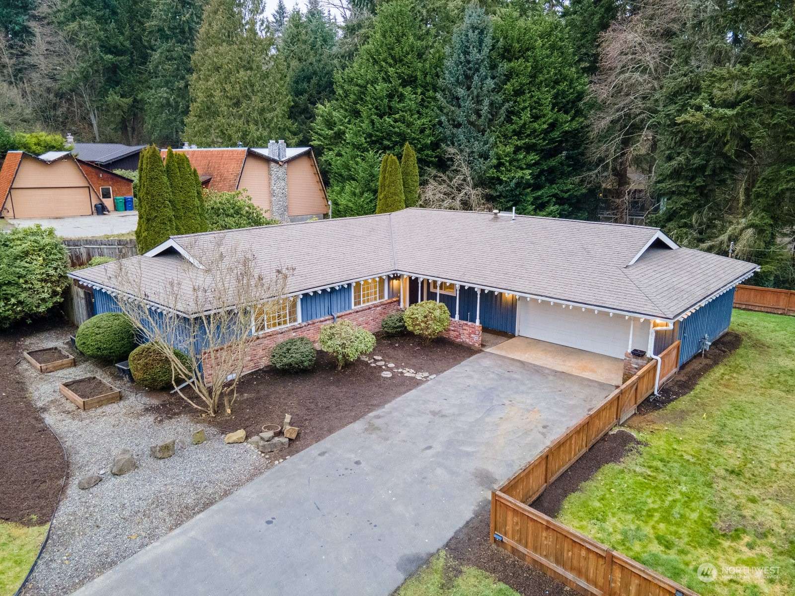 Bothell, WA 98021,23322 Locust WAY