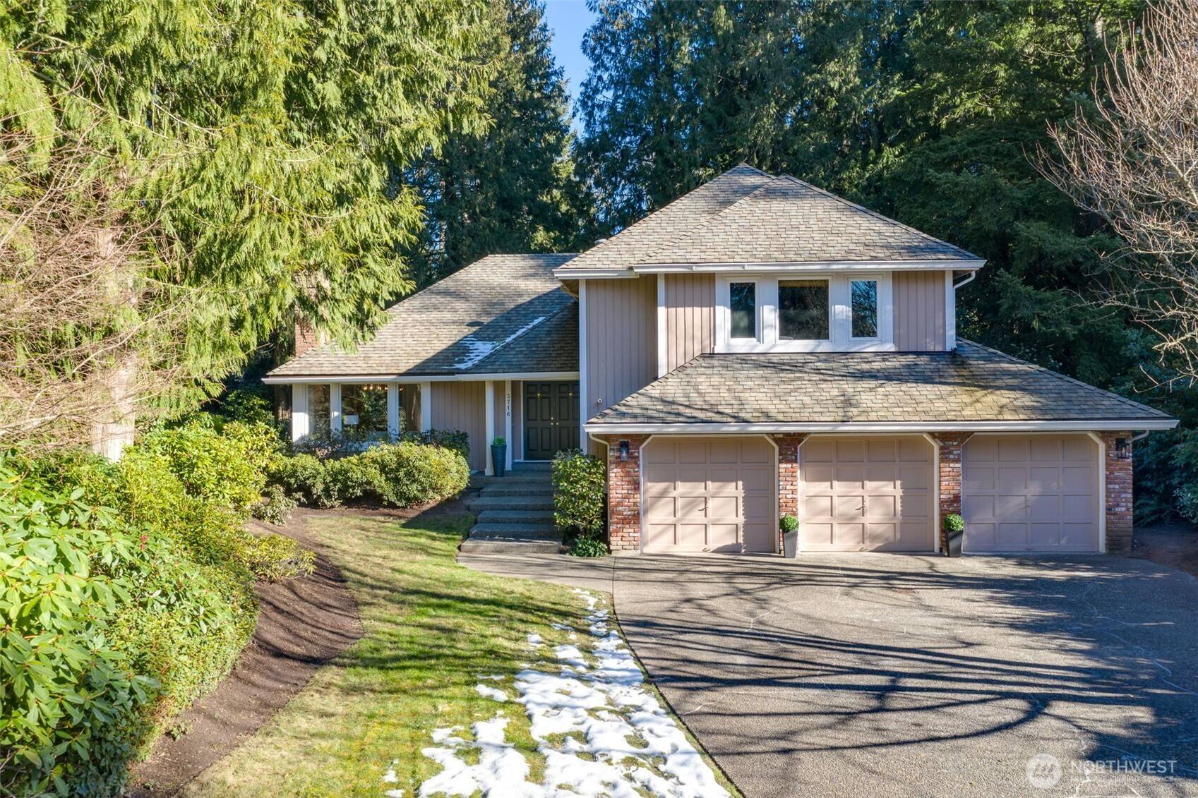 Sammamish, WA 98074,3716 204th PL NE