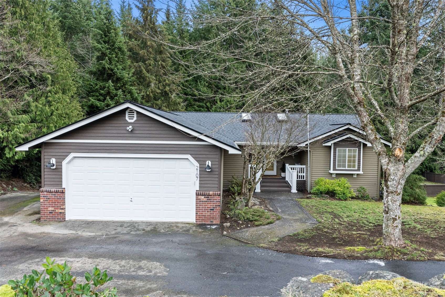 Port Orchard, WA 98366,2107 E Dunrobin LN