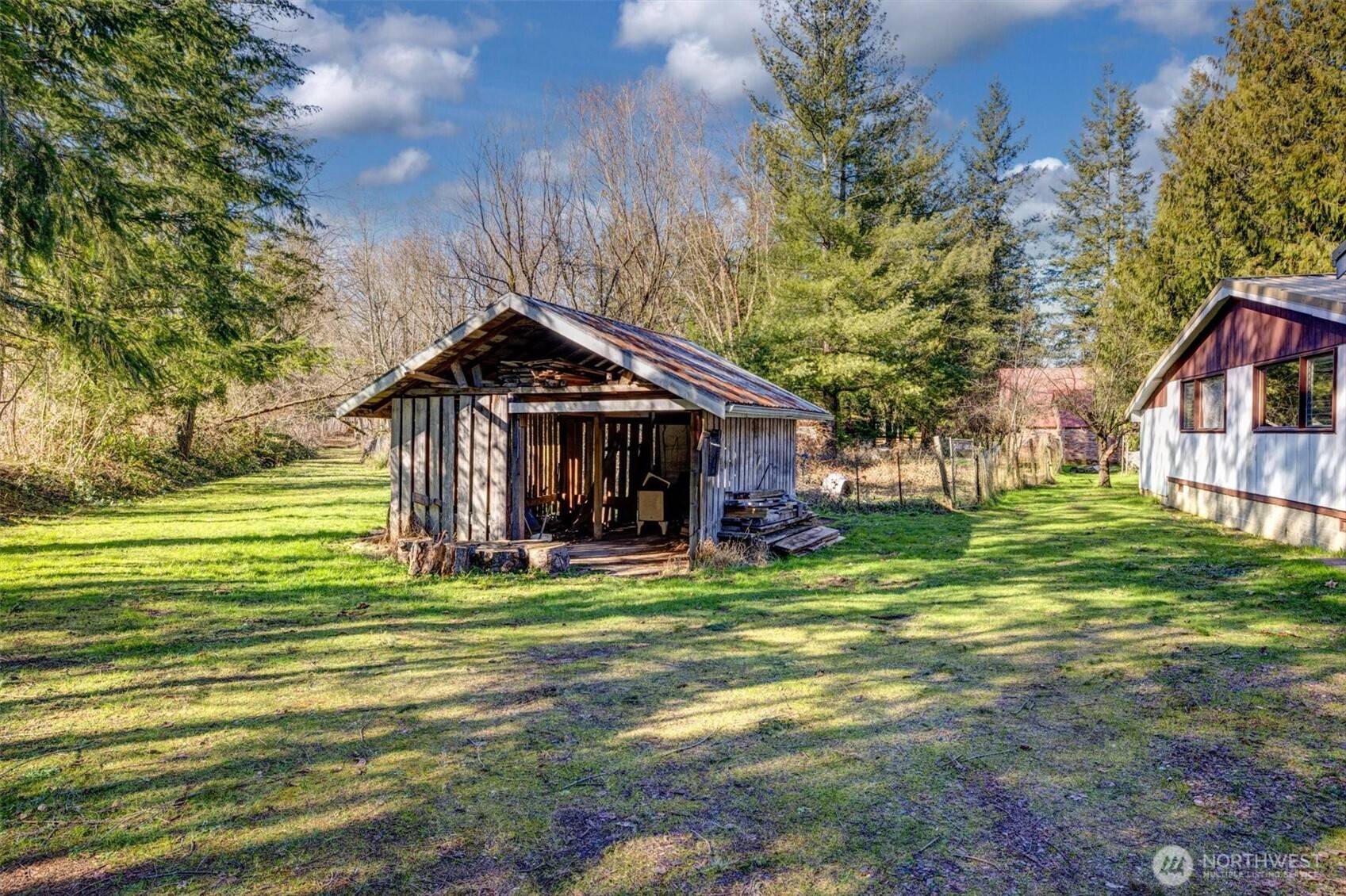 Snoqualmie, WA 98065,10409 394th PL SE