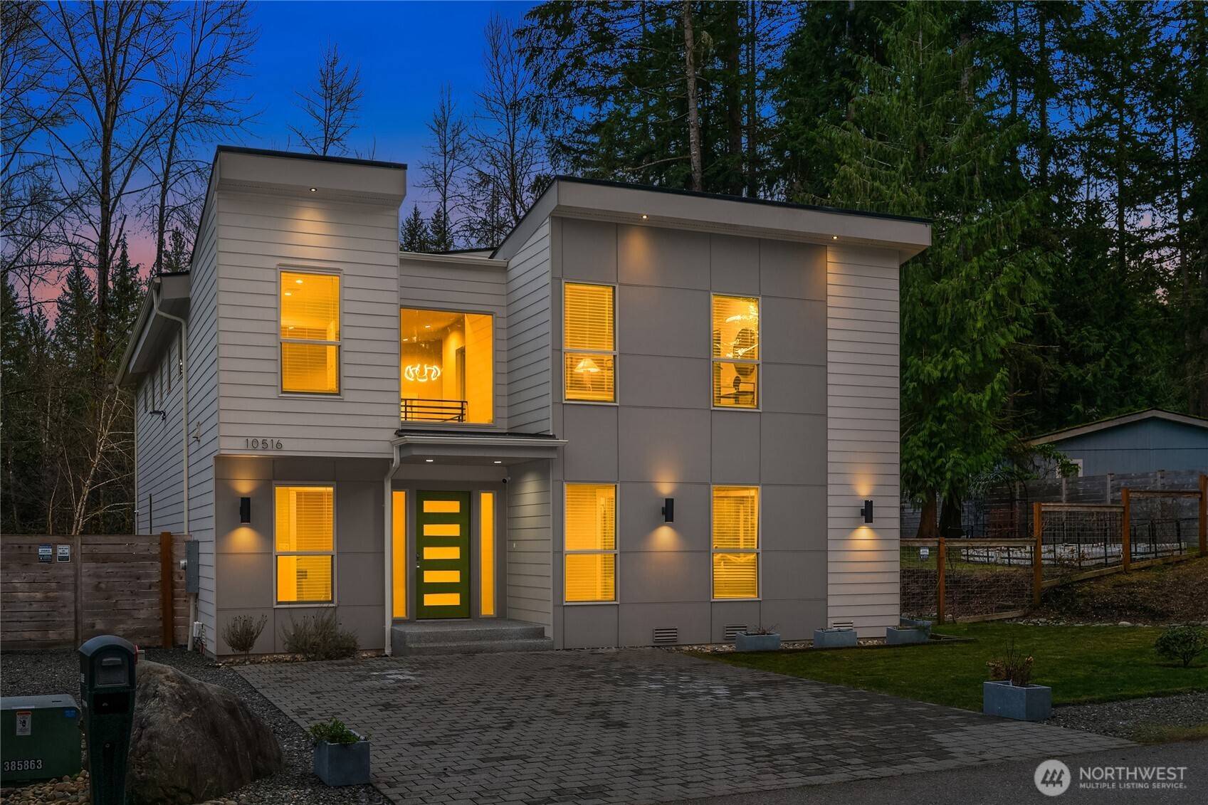 Woodinville, WA 98077,10516 231st PL SE