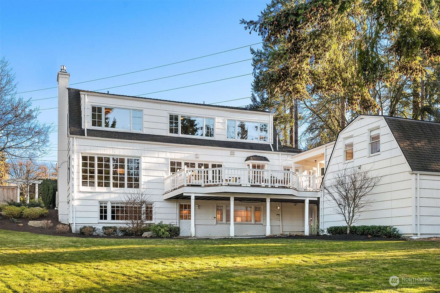 Clyde Hill, WA 98004,2401 94th AVE NE
