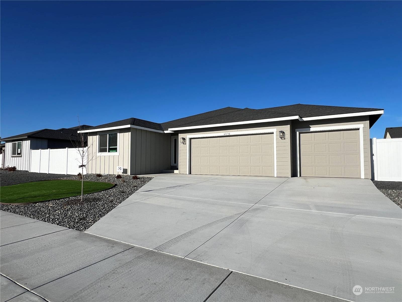 Moses Lake, WA 98837,4276 W Bufflehead BLVD