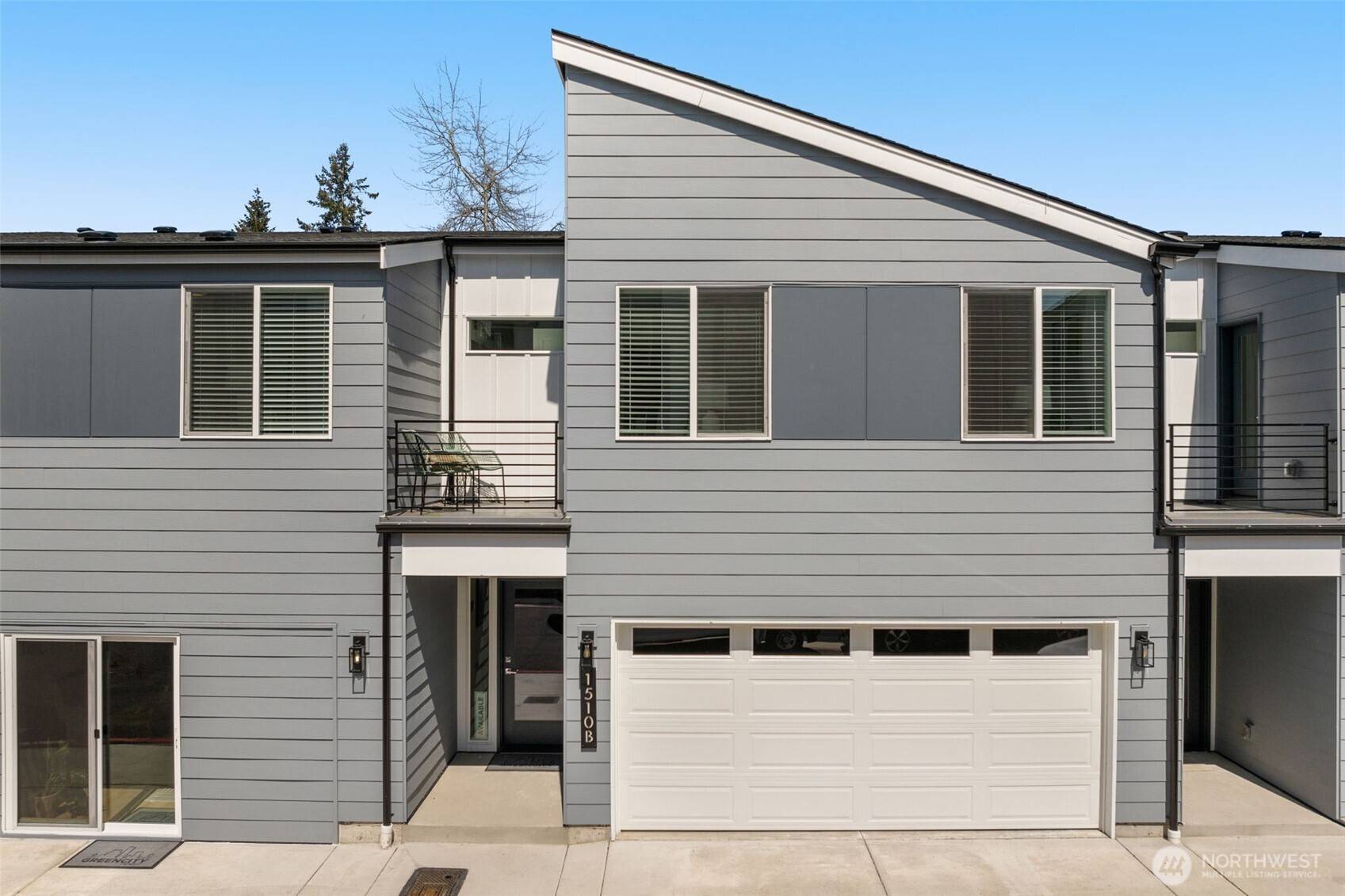 Everett, WA 98204,1510 E Hollow Dale PL