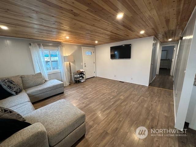 Oak Harbor, WA 98277,700 NW Crosby AVE #74