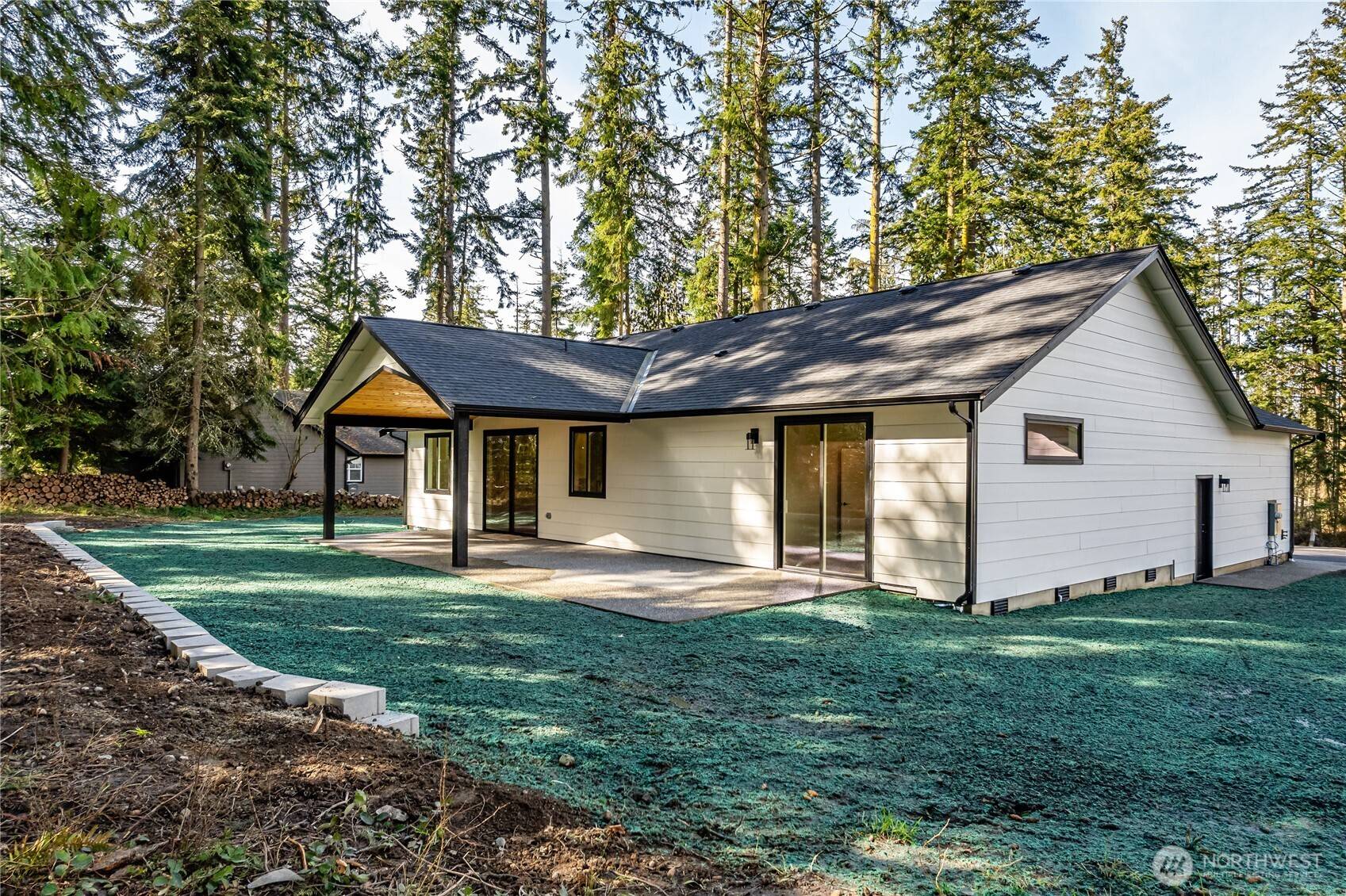 Camano Island, WA 98282,943 Cool RD