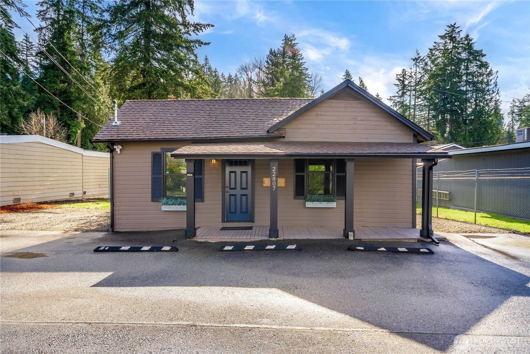 Maple Valley, WA 98038,22807 SE 216th WAY