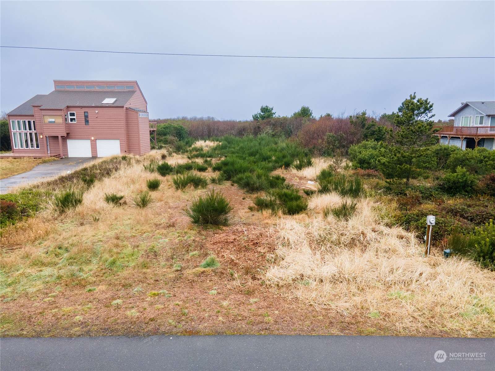 Ocean Shores, WA 98569,557 Sand Dune AVE SW