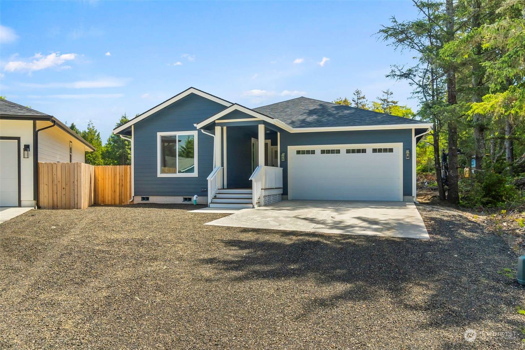 Ocean Shores, WA 98569,737 Gadwall CT SE