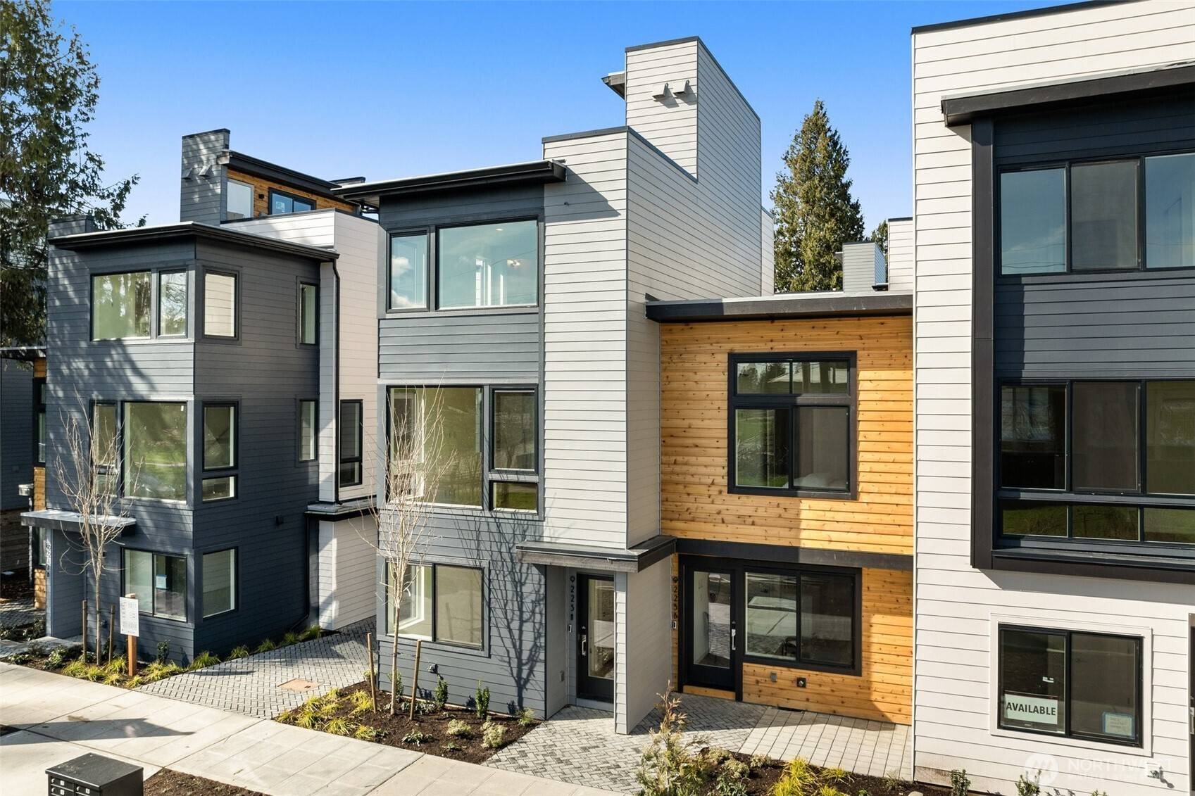 Seattle, WA 98117,9223 A 14th AVE NW