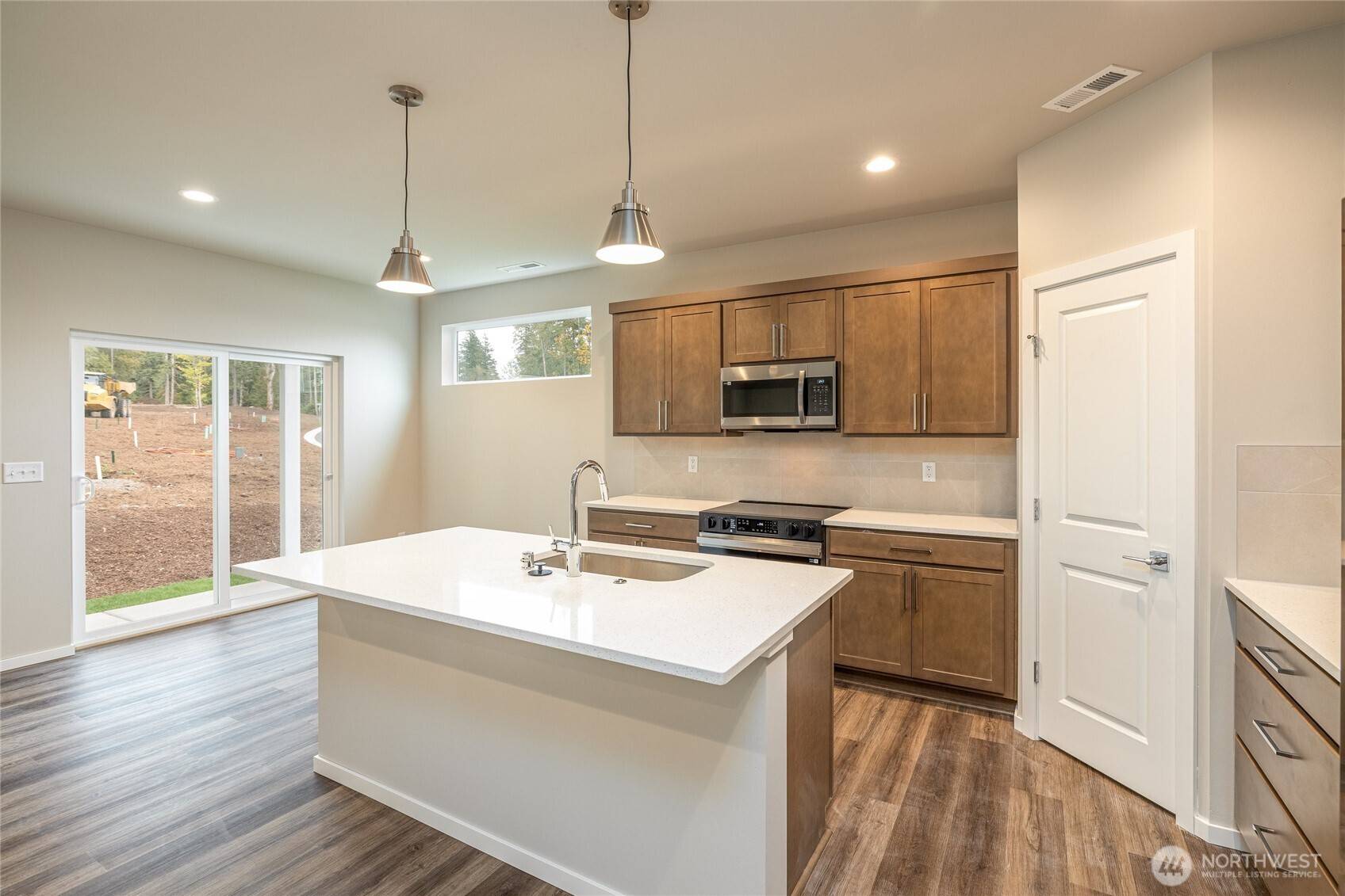 Blaine, WA 98230,525 Shore Pine (Lot 5) CT