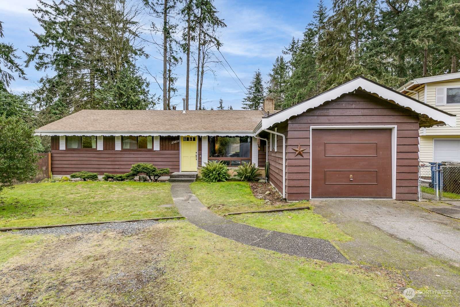 Edmonds, WA 98026,23826 79th AVE W