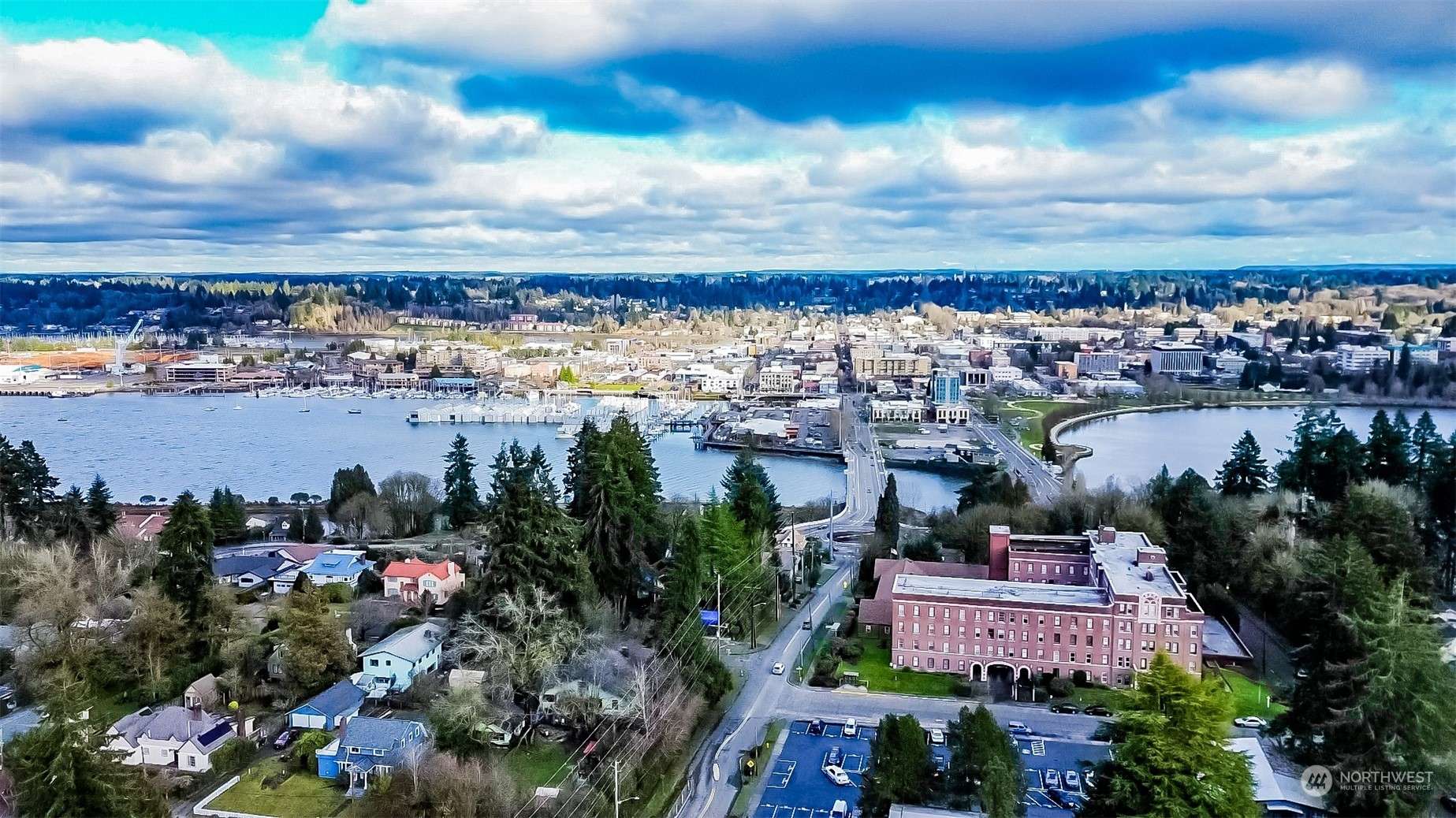 Olympia, WA 98502,1121 4TH AVE W