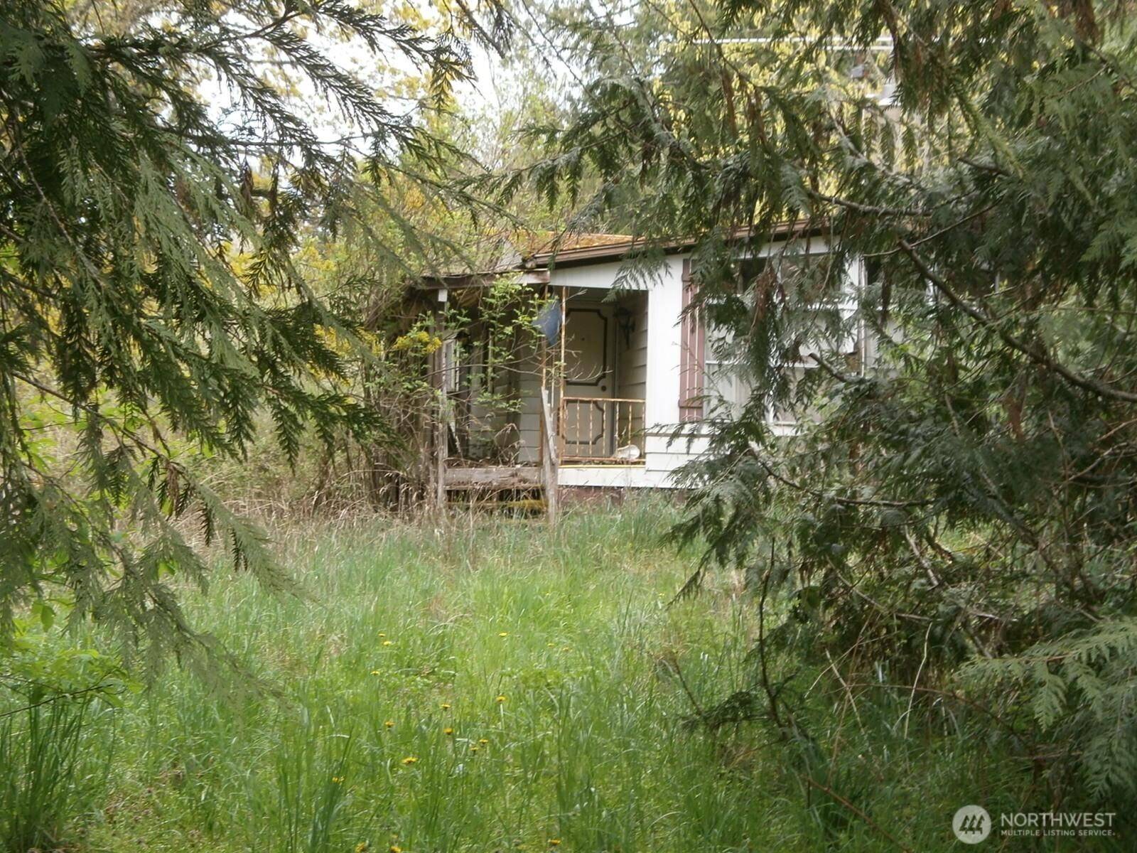 Sequim, WA 98382,223 Cassidy RD