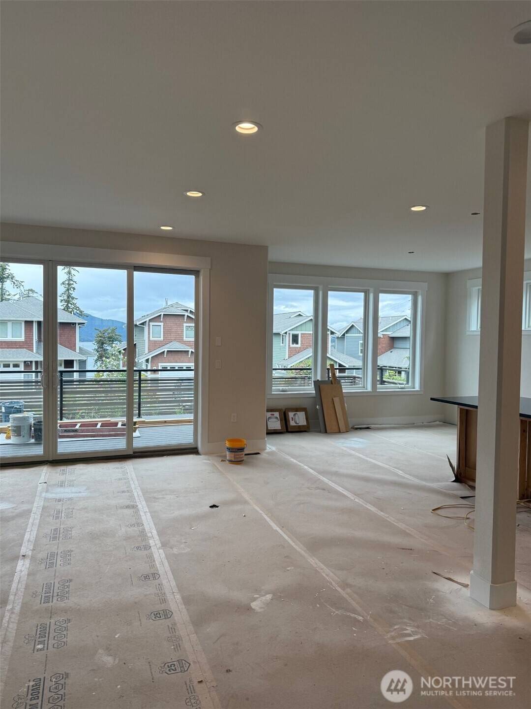 Anacortes, WA 98221,3910 W 3rd ST