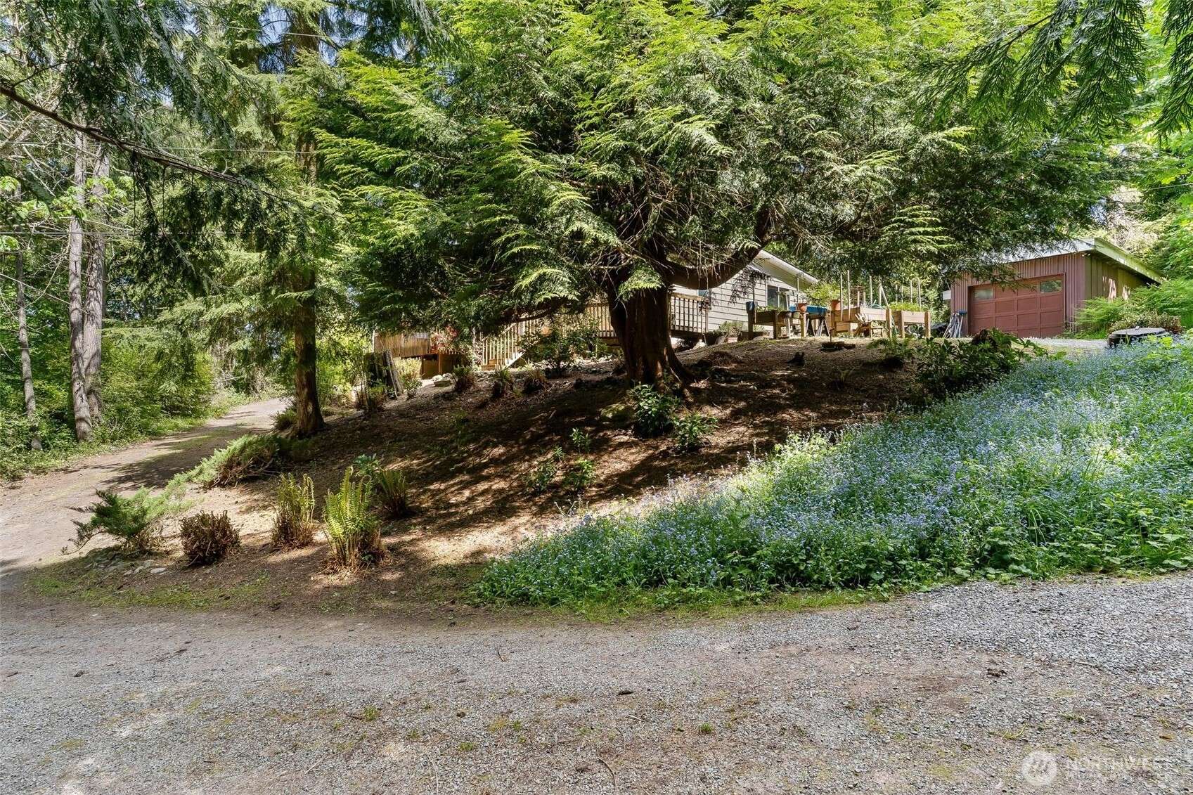 Camano Island, WA 98282,987 Rowe RD