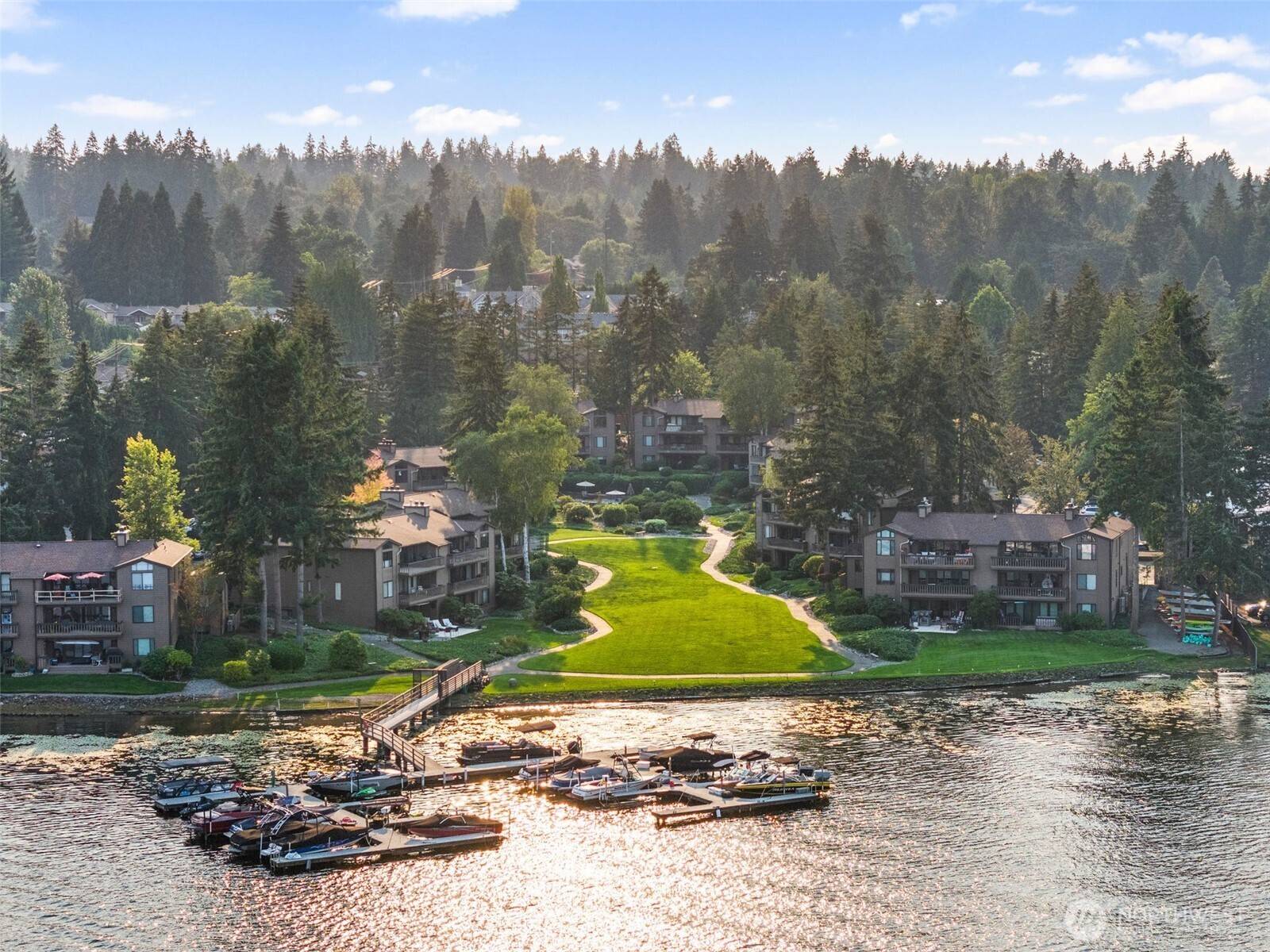 Redmond, WA 98052,17508 NE 40TH PL #6