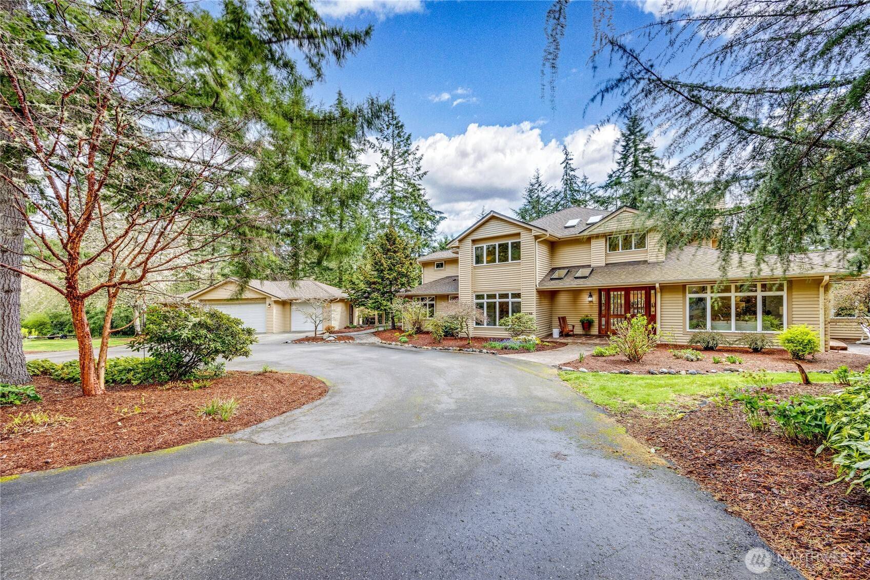 Bainbridge Island, WA 98110,11150 Fairmont LN NE