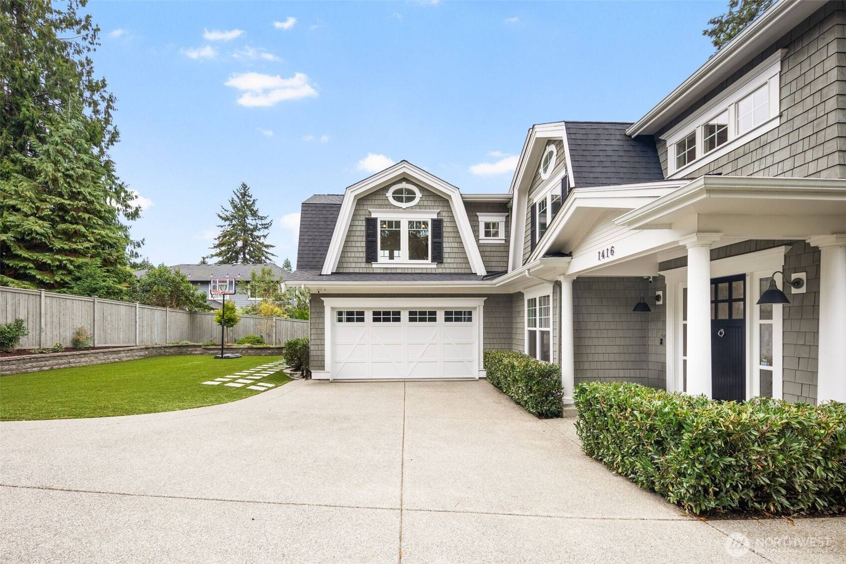 Bellevue, WA 98004,1416 105th AVE SE