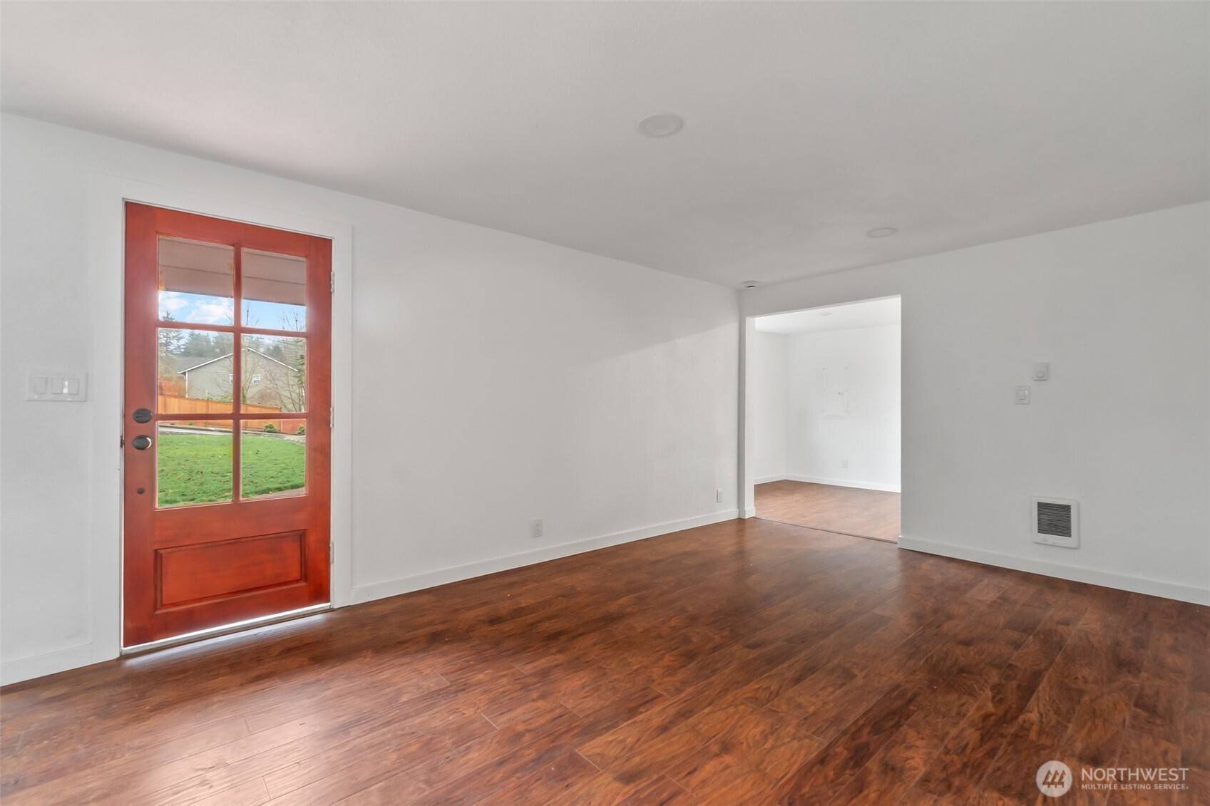 Tumwater, WA 98501,700 702 Dennis ST SE